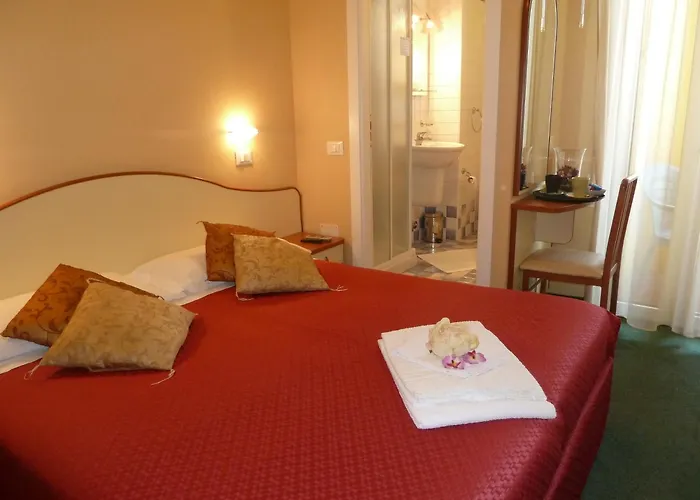Hotel Crosal